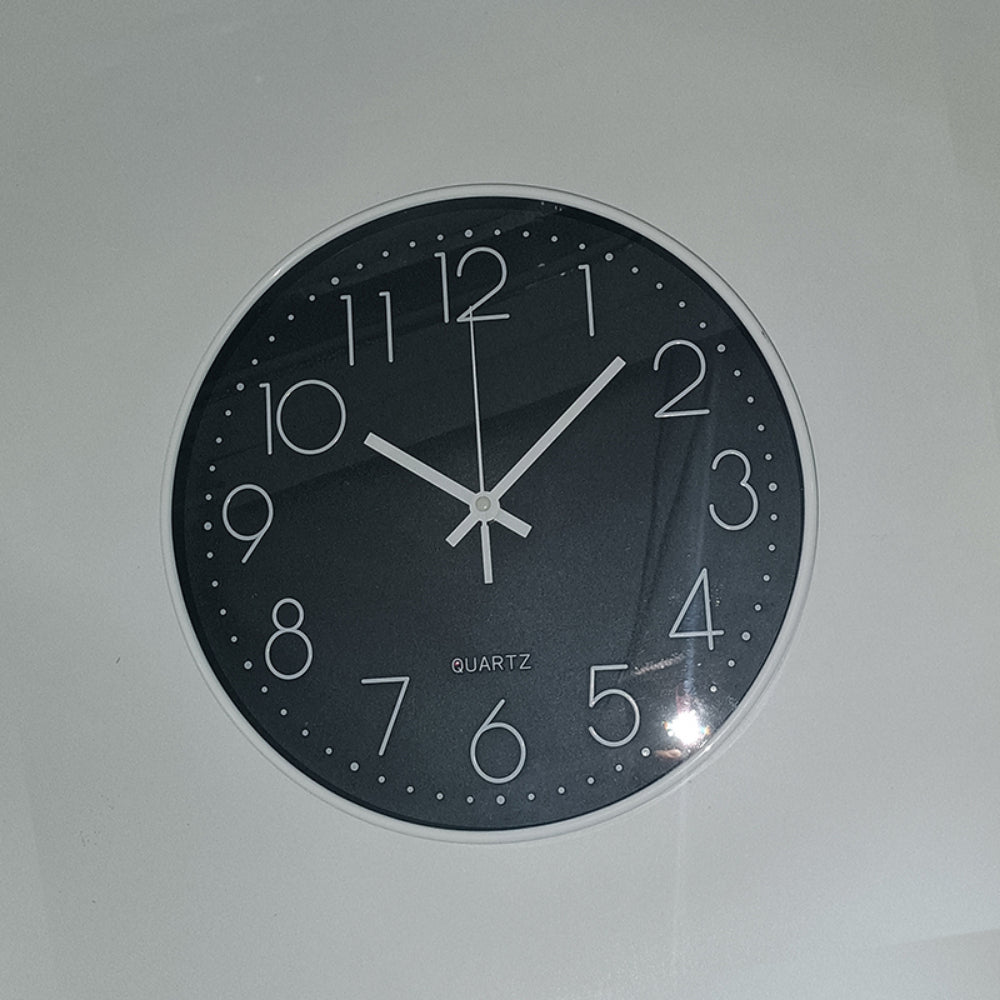 Wall Clock  spyCamera Wifi Remote Monitor Motion Detection